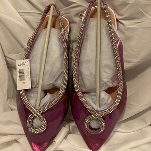 NWT Pink and Silver Pointed Toe Slingback